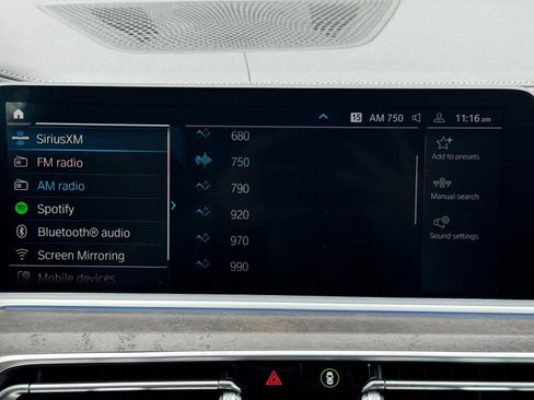 Used 2022 BMW X5 xDrive45e w/ M Sport Package AWD/4WD image 28