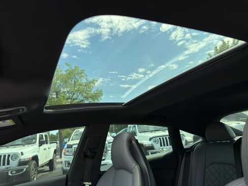 Used 2018 Audi S5 Prestige w/ S Sport Package image 12