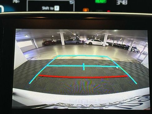 Used 2022 Toyota Prius Prime XLE image 28