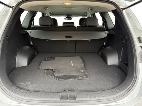 Certified 2022 Hyundai Santa Fe SEL w/ Cargo Package image 17