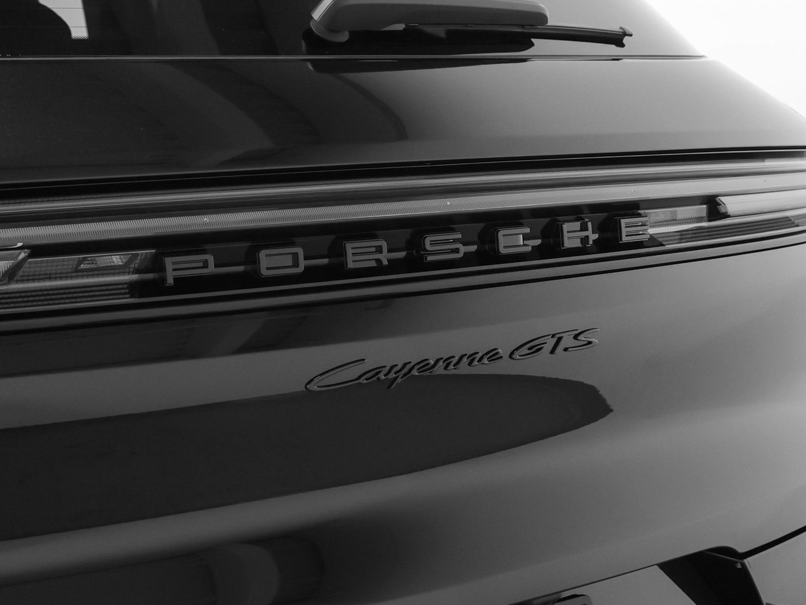 Certified 2026 Porsche Cayenne GTS AWD/4WD image 20