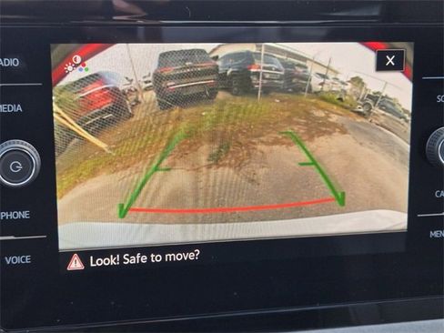 New 2026 Volkswagen Jetta SE image 18