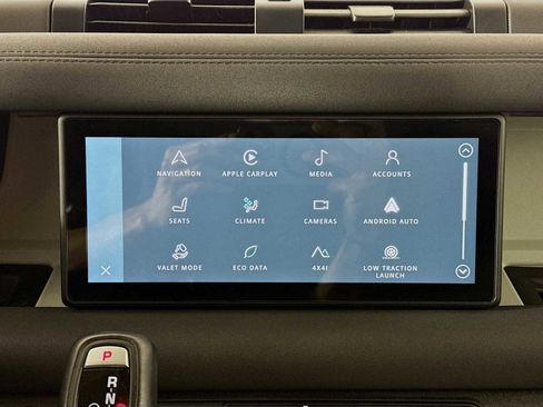 Certified 2022 Land Rover Defender 110 image 12