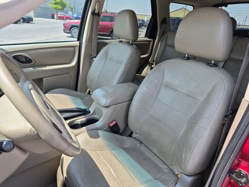 Used 2007 Ford Escape Limited AWD/4WD image 15