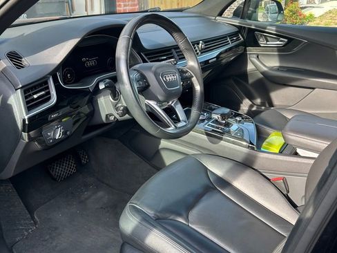 Used 2017 Audi Q7 3.0T Premium Plus AWD/4WD image 3