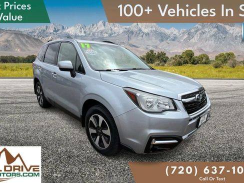Used 2017 Subaru Forester 2.5i Premium AWD/4WD image 3