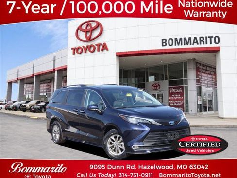 Certified 2024 Toyota Sienna XLE image 1