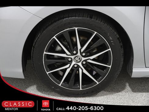 Certified 2024 Toyota Camry SE FWD image 20