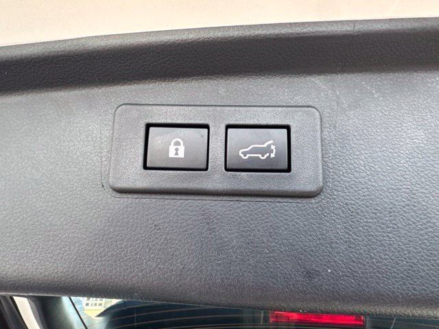 Used 2025 Subaru Outback Touring XT AWD/4WD image 21