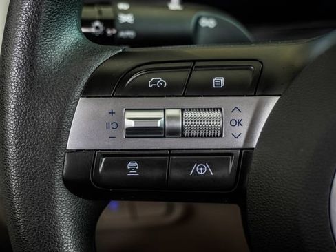 Certified 2025 Hyundai Tucson SEL FWD image 35