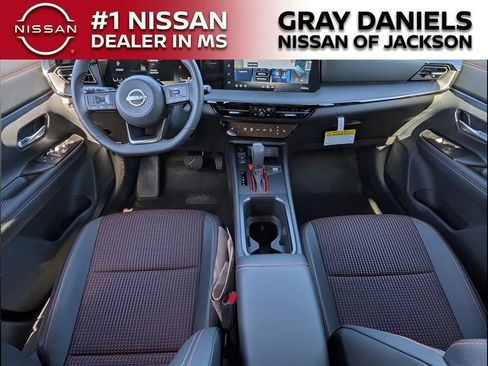 New 2026 Nissan Kicks SR w/ Cold Weather Package image 7