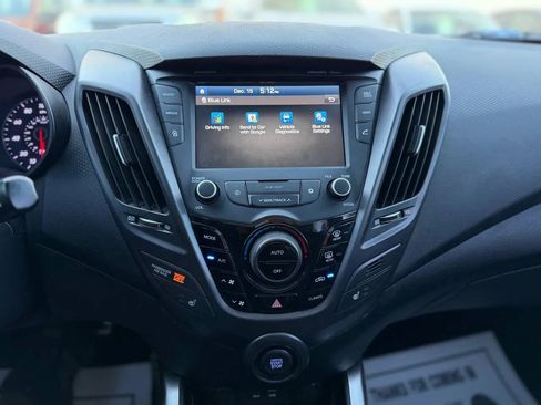 Used 2016 Hyundai Veloster Turbo w/ Option Group 04 image 38