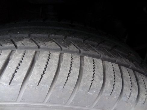 Used 2019 Subaru Crosstrek 2.0i Premium image 15