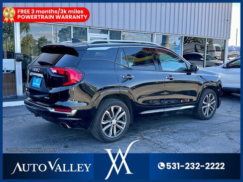 Used 2020 GMC Terrain Denali w/ Denali Premium Package image 7