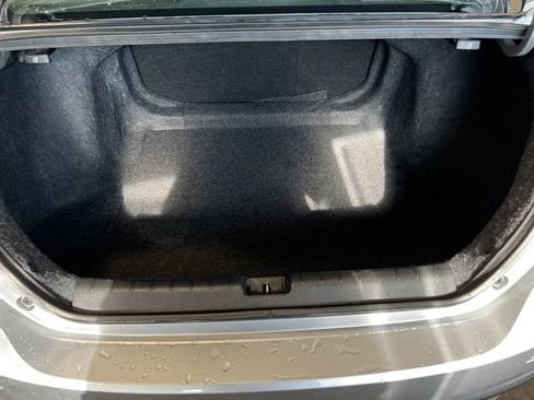 Used 2020 Honda Insight Touring image 16