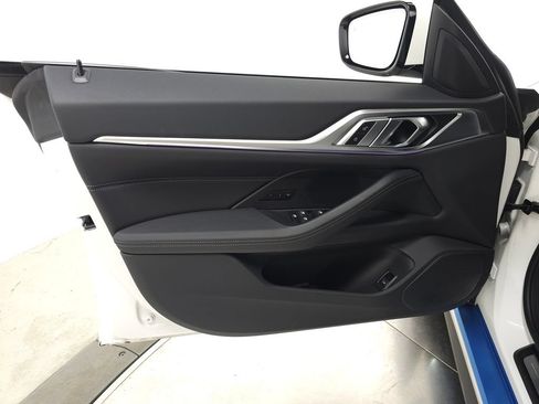 Used 2023 BMW i4 eDrive40 w/ Premium Package RWD image 15