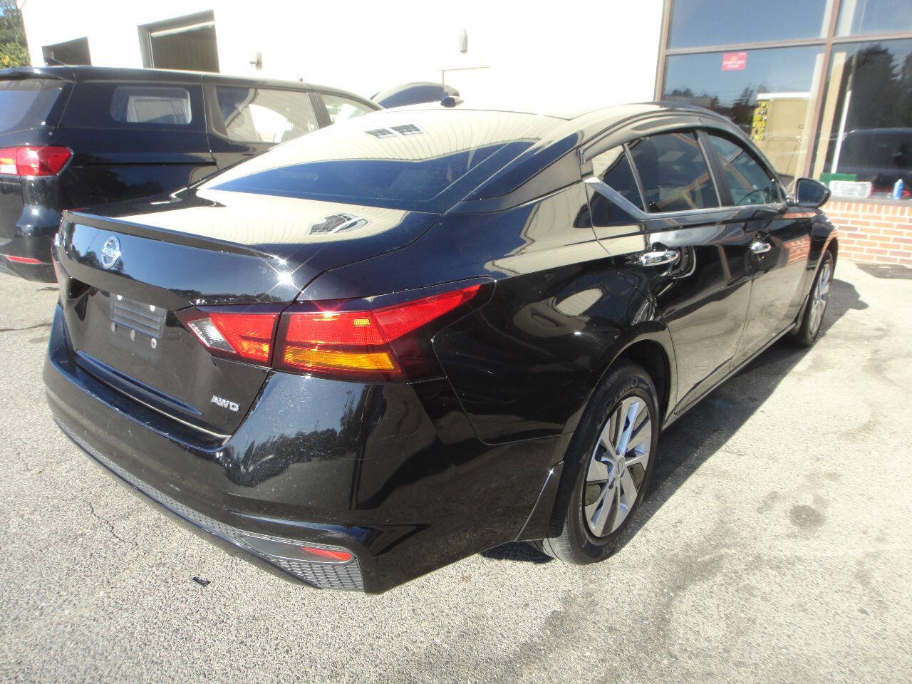 Used 2019 Nissan Altima 2.5 S AWD/4WD image 4