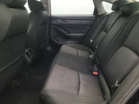 Used 2018 Honda Accord EX image 18