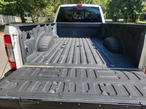 Used 2017 Ford F350 Lariat w/ Lariat Ultimate Package image 10