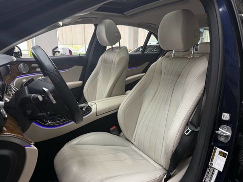 Used 2017 Mercedes-Benz E 300 4MATIC image 12