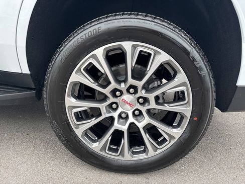 New 2026 GMC Yukon Denali AWD/4WD image 39