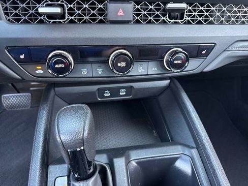 Used 2023 Honda Accord EX image 18