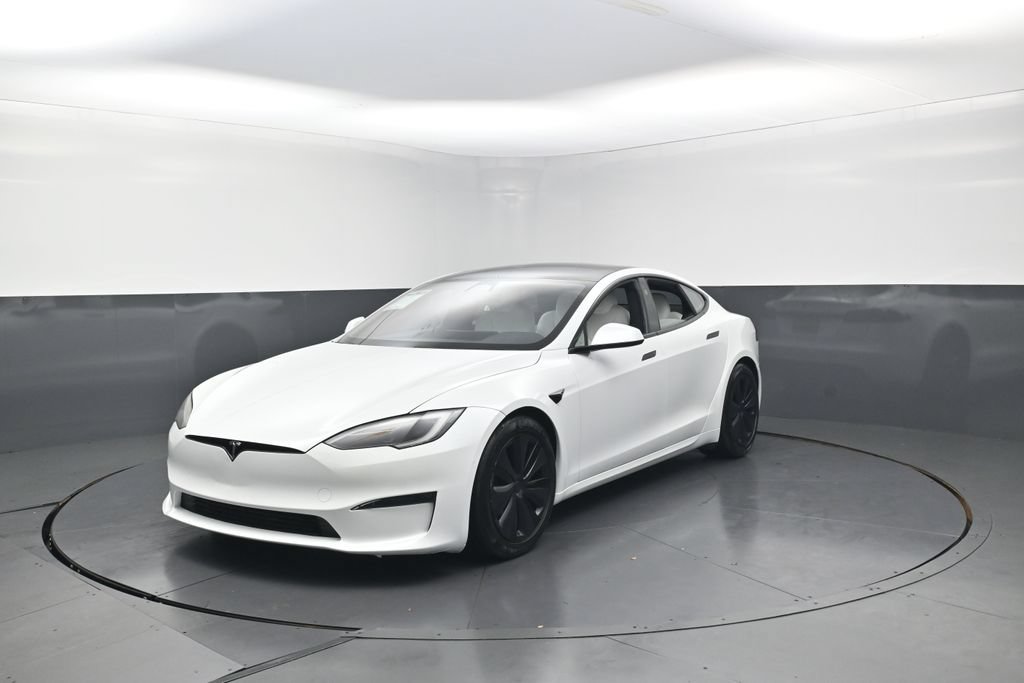 Used 2023 Tesla Model S AWD/4WD image 41