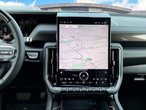 New 2026 GMC Yukon Elevation w/ Elevation Premium Package image 8