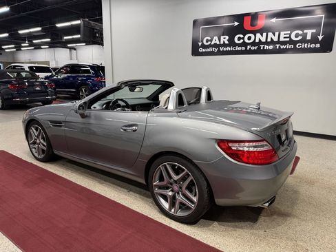 Used 2013 Mercedes-Benz SLK 250 image 11