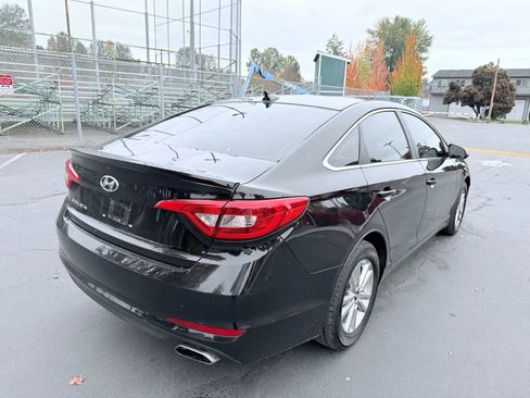 Used 2016 Hyundai Sonata SE w/ Cargo Package image 5