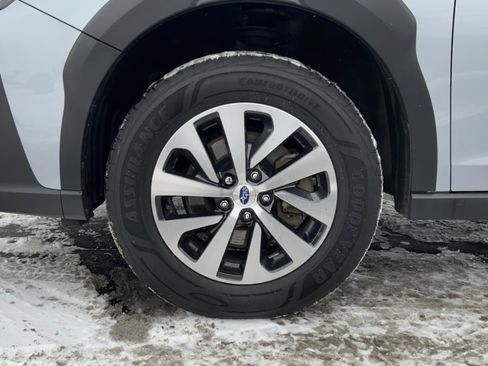 Used 2023 Subaru Outback Premium image 24