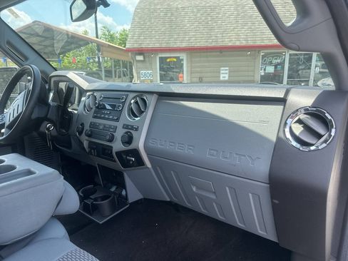 Used 2014 Ford F350 XLT AWD/4WD image 9