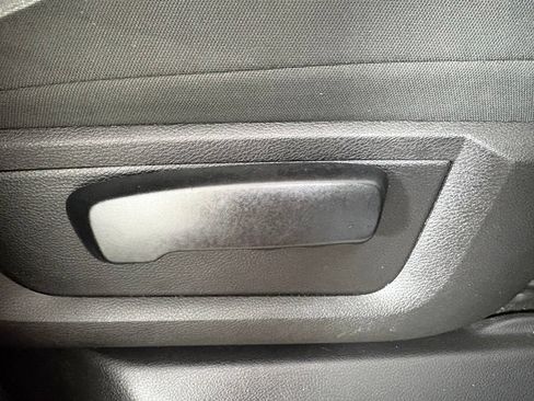 Used 2022 RAM 1500 Classic SLT RWD image 29