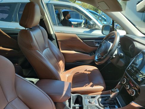 Used 2020 Subaru Forester Touring w/ Popular Package #2 image 10