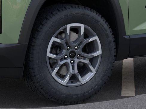 New 2026 Chevrolet Equinox ACTIV AWD/4WD image 10