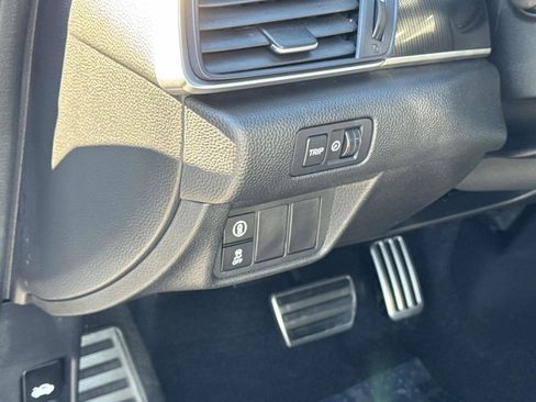 Used 2022 Honda Accord Sport Special Edition image 13
