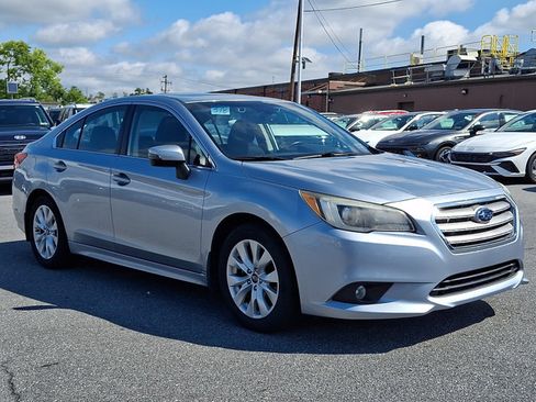 Used 2015 Subaru Legacy 2.5i Premium AWD/4WD image 3