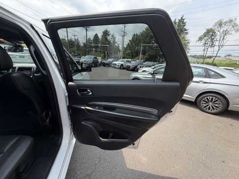 Used 2019 Dodge Durango GT w/ Blacktop Package AWD/4WD image 16