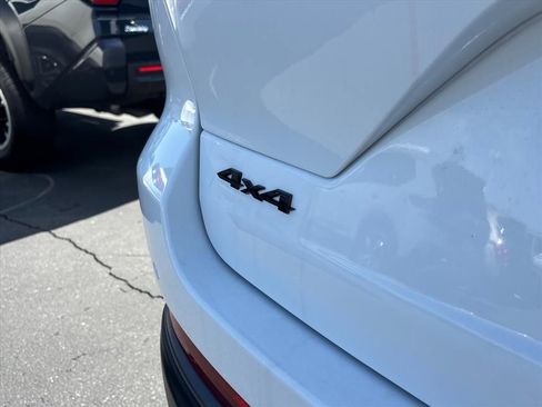 New 2026 Jeep Grand Cherokee Limited image 10