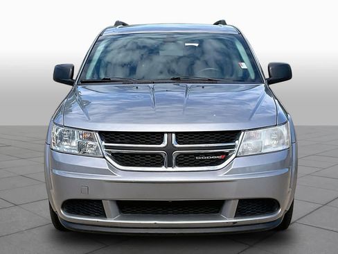 Used 2018 Dodge Journey SE FWD image 4