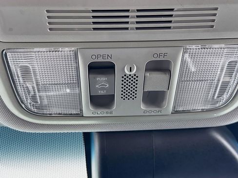 Used 2013 Honda Accord EX-L image 19