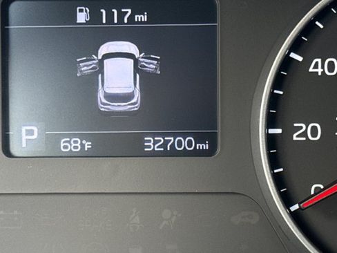Used 2023 Kia Seltos LX AWD/4WD image 17