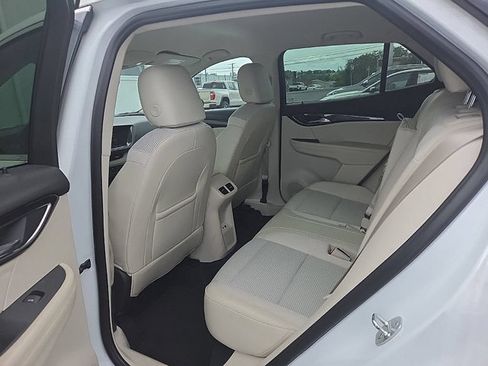 Used 2022 Buick Envision Preferred FWD image 13