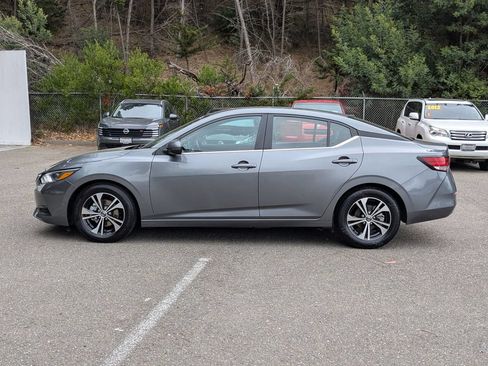Used 2022 Nissan Sentra SV FWD image 8