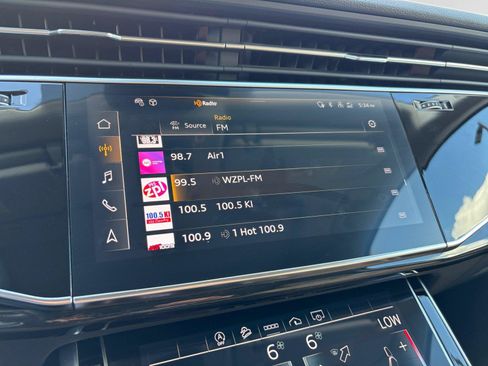 Used 2023 Audi Q7 2.0T Premium Plus w/ Premium Plus Package AWD/4WD image 25