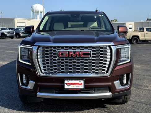 Certified 2023 GMC Yukon XL Denali w/ Max Trailering Package AWD/4WD image 9