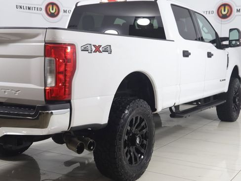 Used 2019 Ford F250 XLT image 42