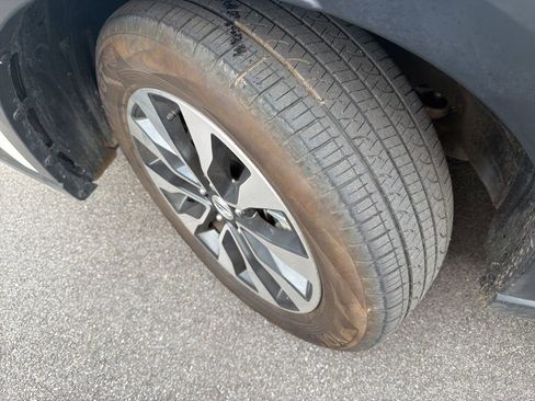 Used 2024 Subaru Outback Limited XT AWD/4WD image 17