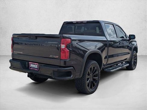 Used 2022 Chevrolet Silverado 1500 ZR2 w/ Technology Package AWD/4WD image 5
