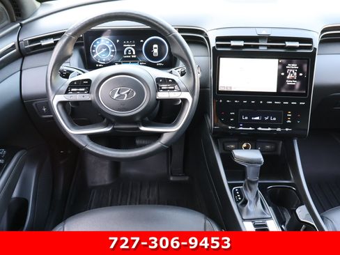Used 2022 Hyundai Santa Cruz Limited AWD/4WD image 18